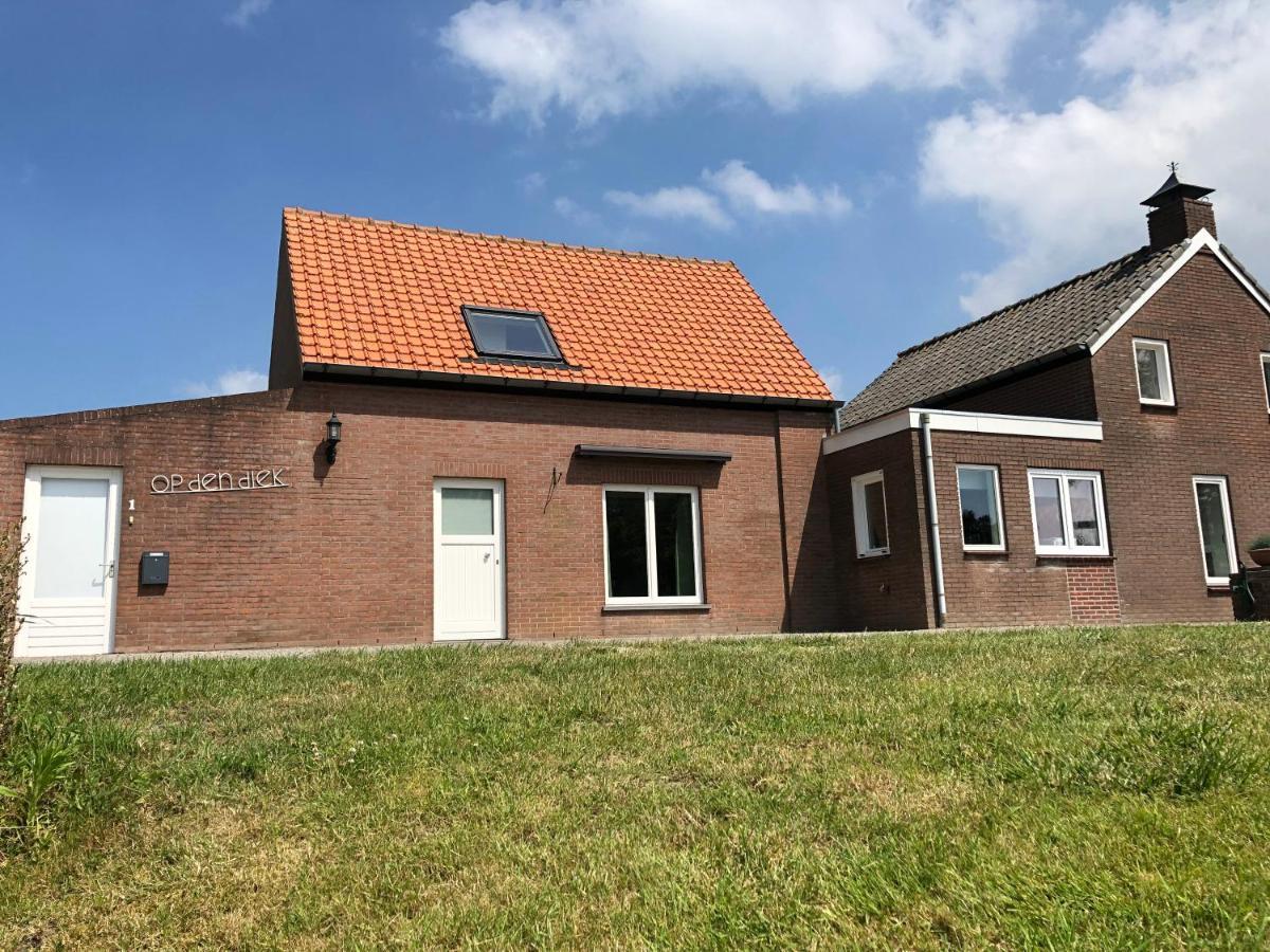 Huisje Op Den Diek Sint Kruis Luaran gambar