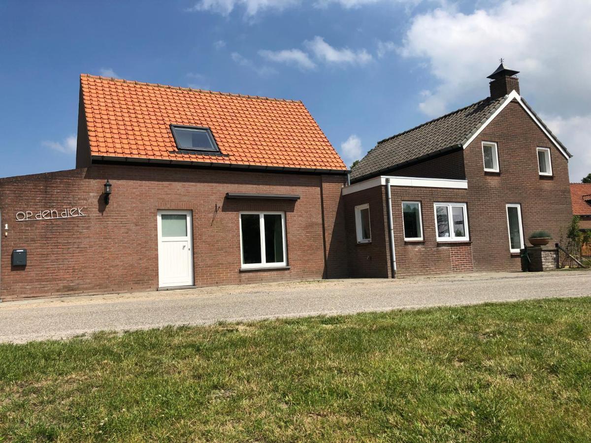 Huisje Op Den Diek Sint Kruis Luaran gambar