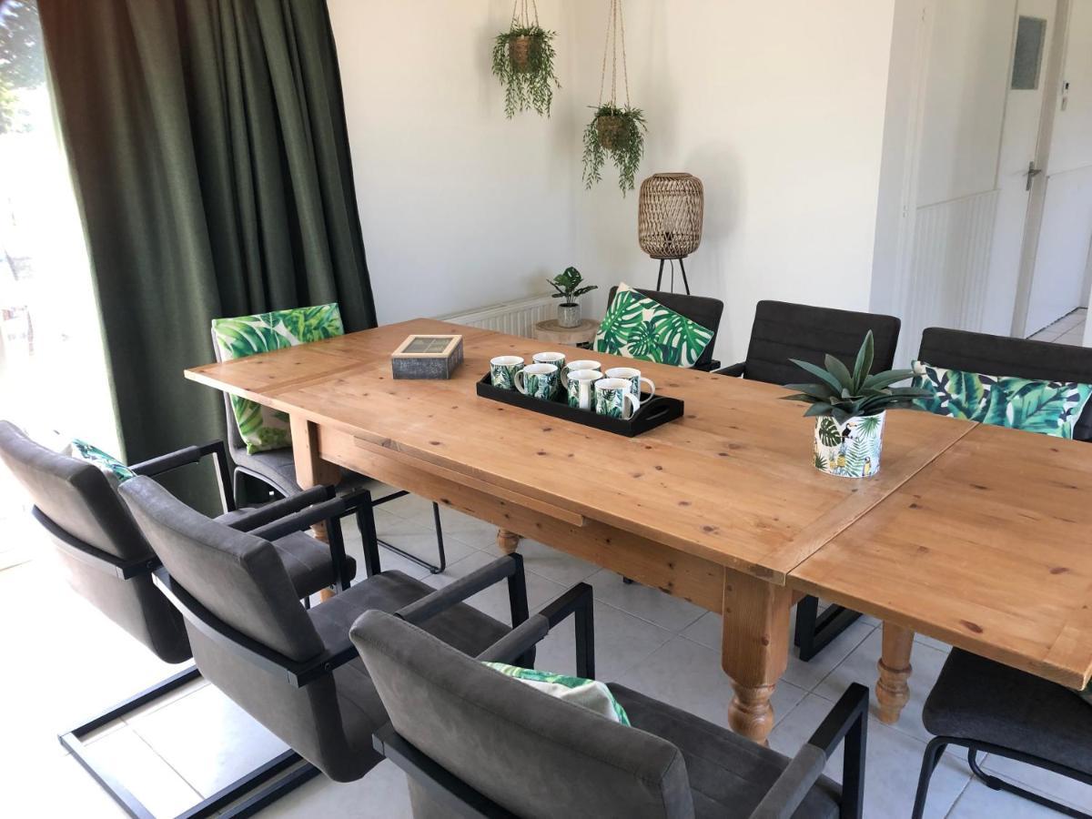 Huisje Op Den Diek Sint Kruis Luaran gambar